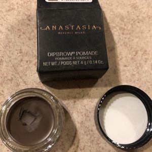 Anastasia Beverly Hills Brow Pomade